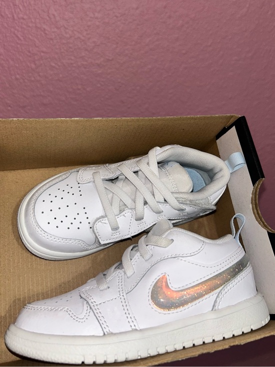 Jordan Other - Jordan 1 Low Alt SE